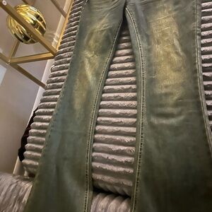 Crest Olive Women's Straight Leg Jeans